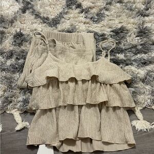 Ruffled Champagne Pants and Tank Set 🥂